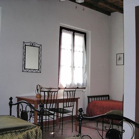 Agriturismo Cascina Roma Ozzero Habitación foto