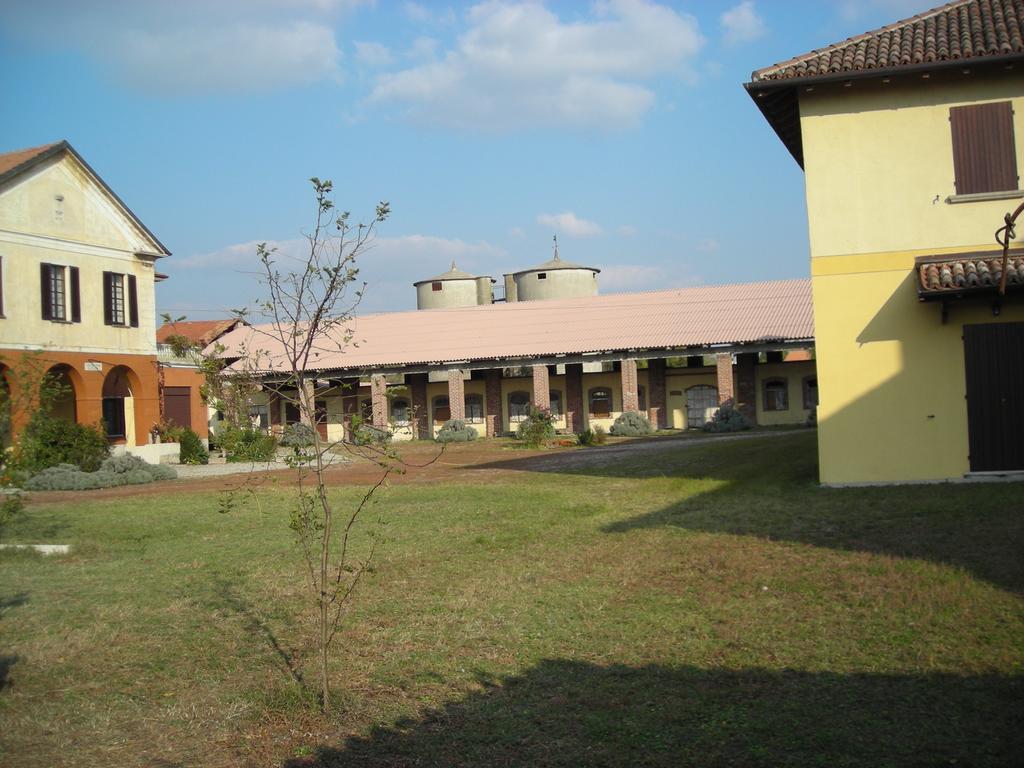 Agriturismo Cascina Roma Ozzero Exterior foto