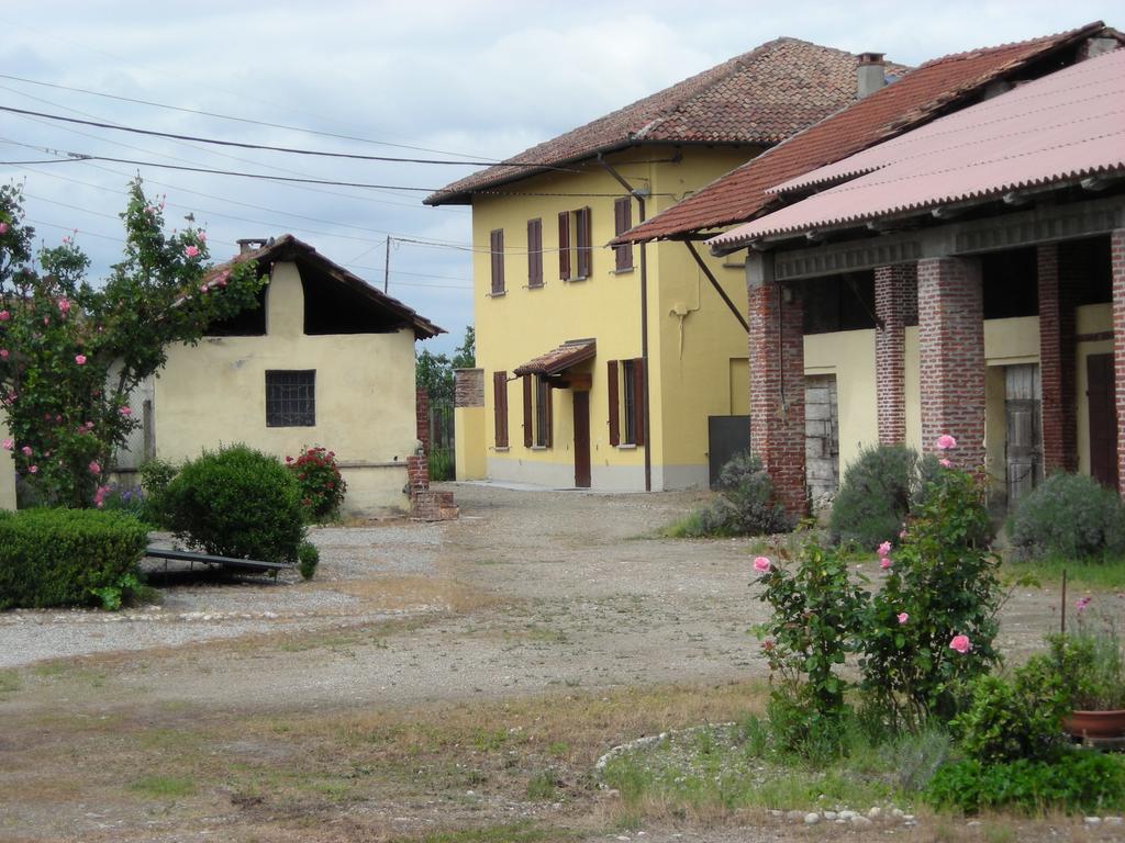 Agriturismo Cascina Roma Ozzero Exterior foto